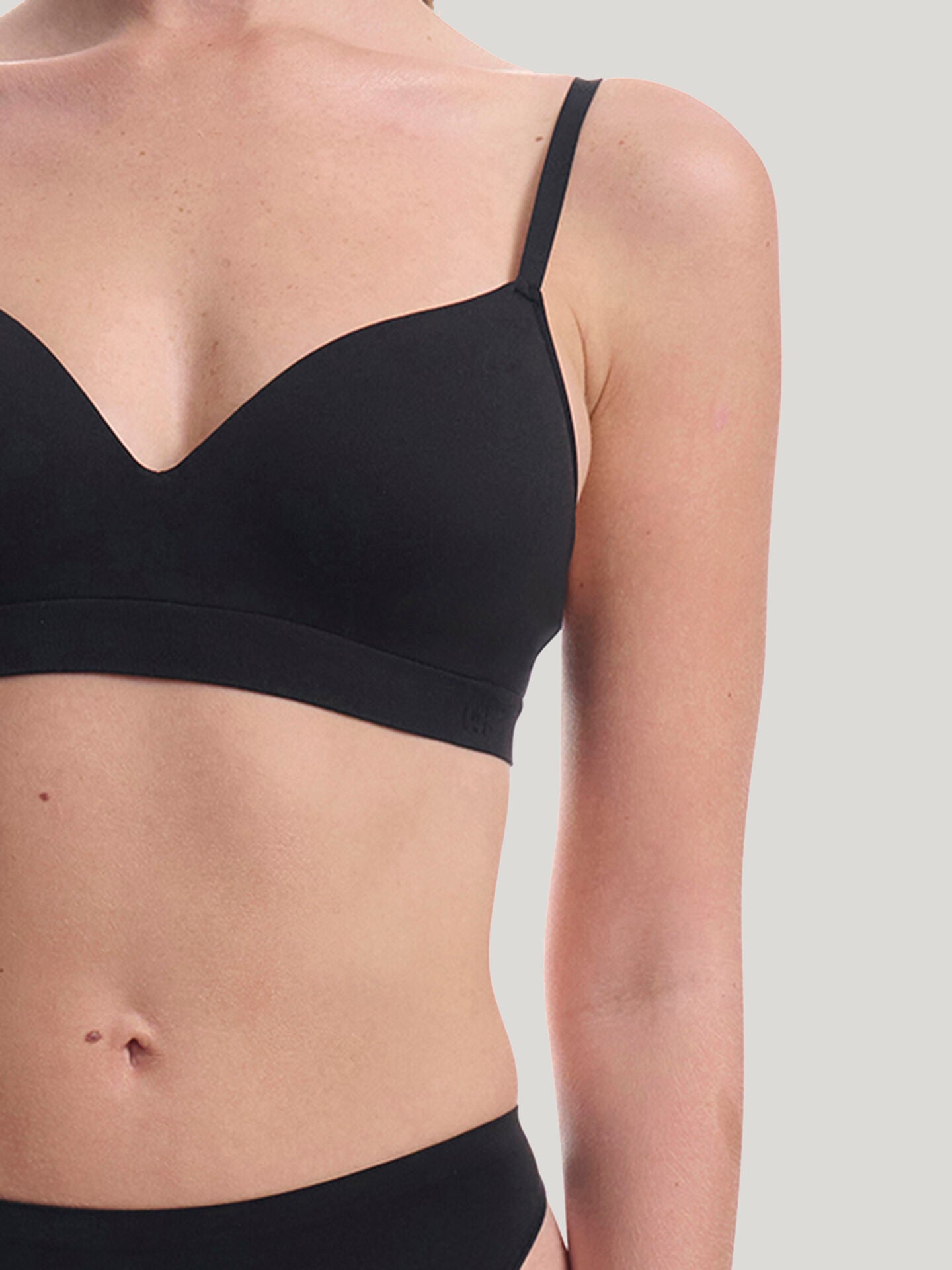 INDIVIDUAL SEAMLESS SKIN BRA INDIVIDUAL SEAMLESS SKIN BRA