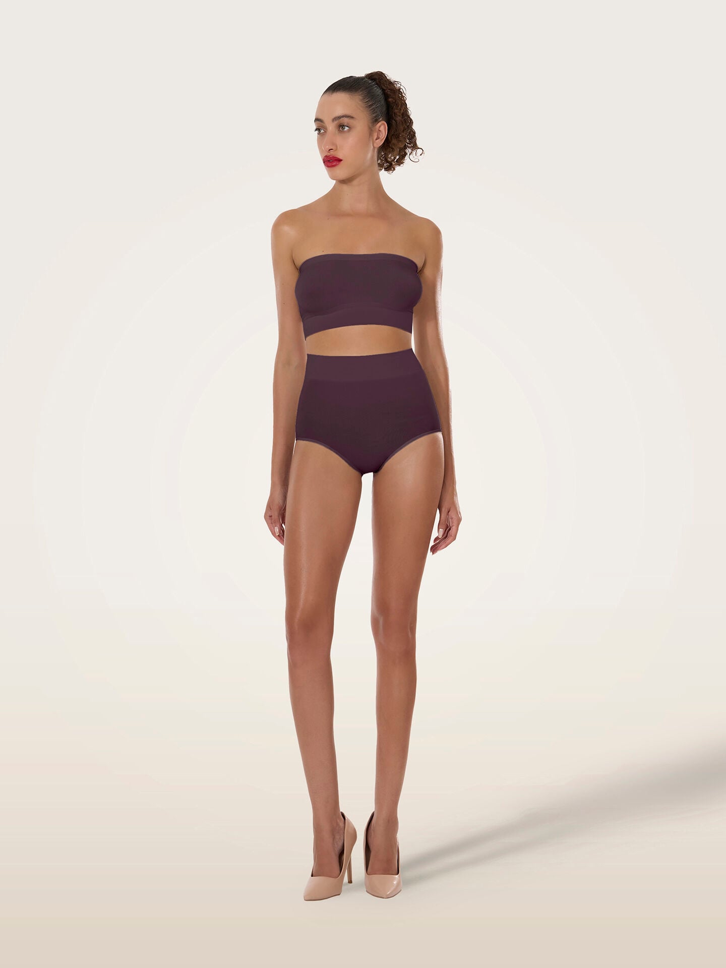 SEAMLESS TOP SLEEVELESS