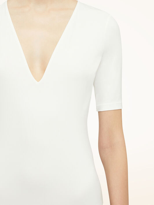 DEEP V STRING BODY DEEP V STRING BODY
