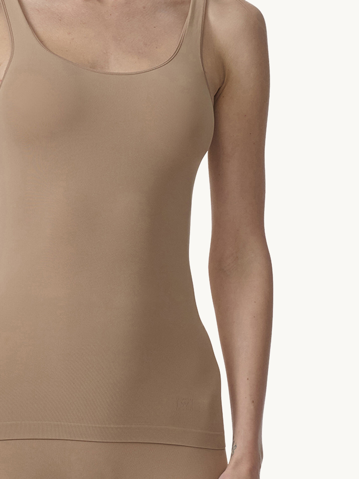 INDIVIDUAL SEAMLESS TANK TOP INDIVIDUAL SEAMLESS TANK TOP
