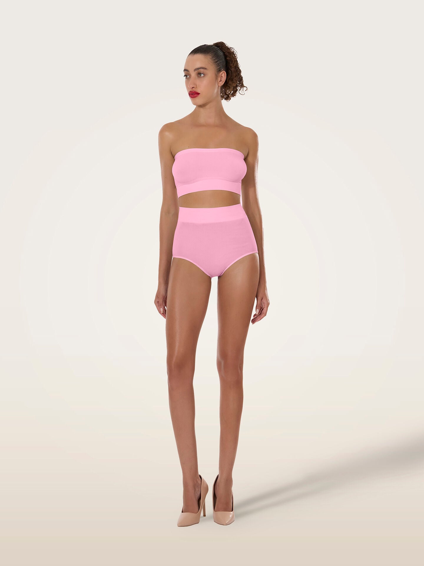 SEAMLESS TOP SLEEVELESS