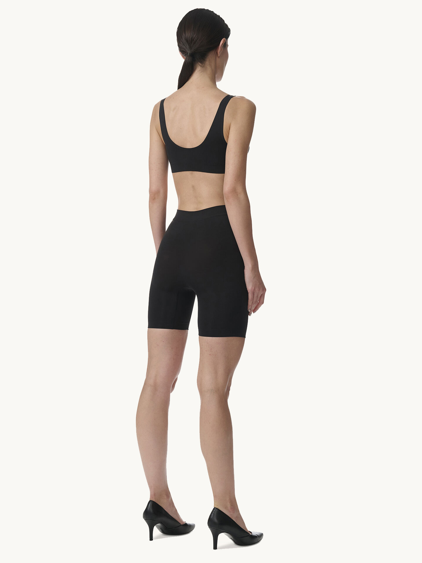 INDIVIDUAL SEAMLESS SHORTS INDIVIDUAL SEAMLESS SHORTS
