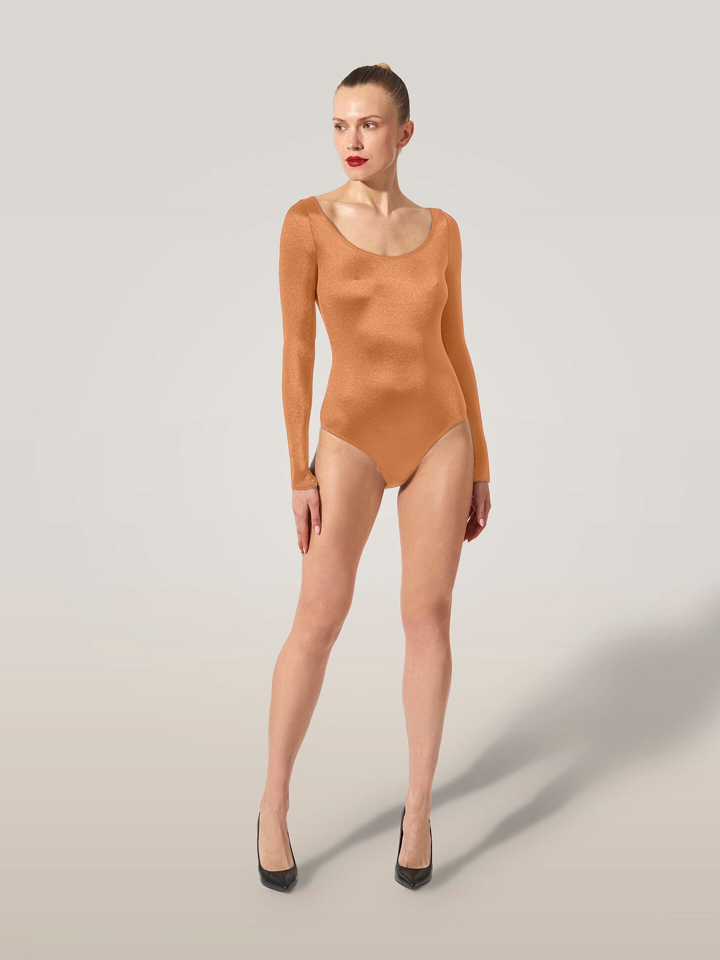 SATIN DE LUXE BODY SATIN DE LUXE BODY