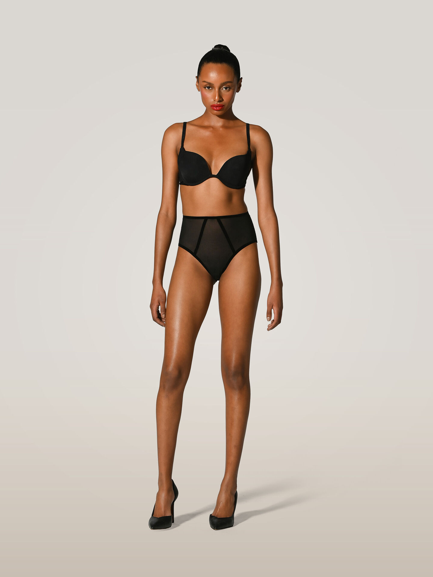 BONDED TO TULLE PUSH-UP BRA