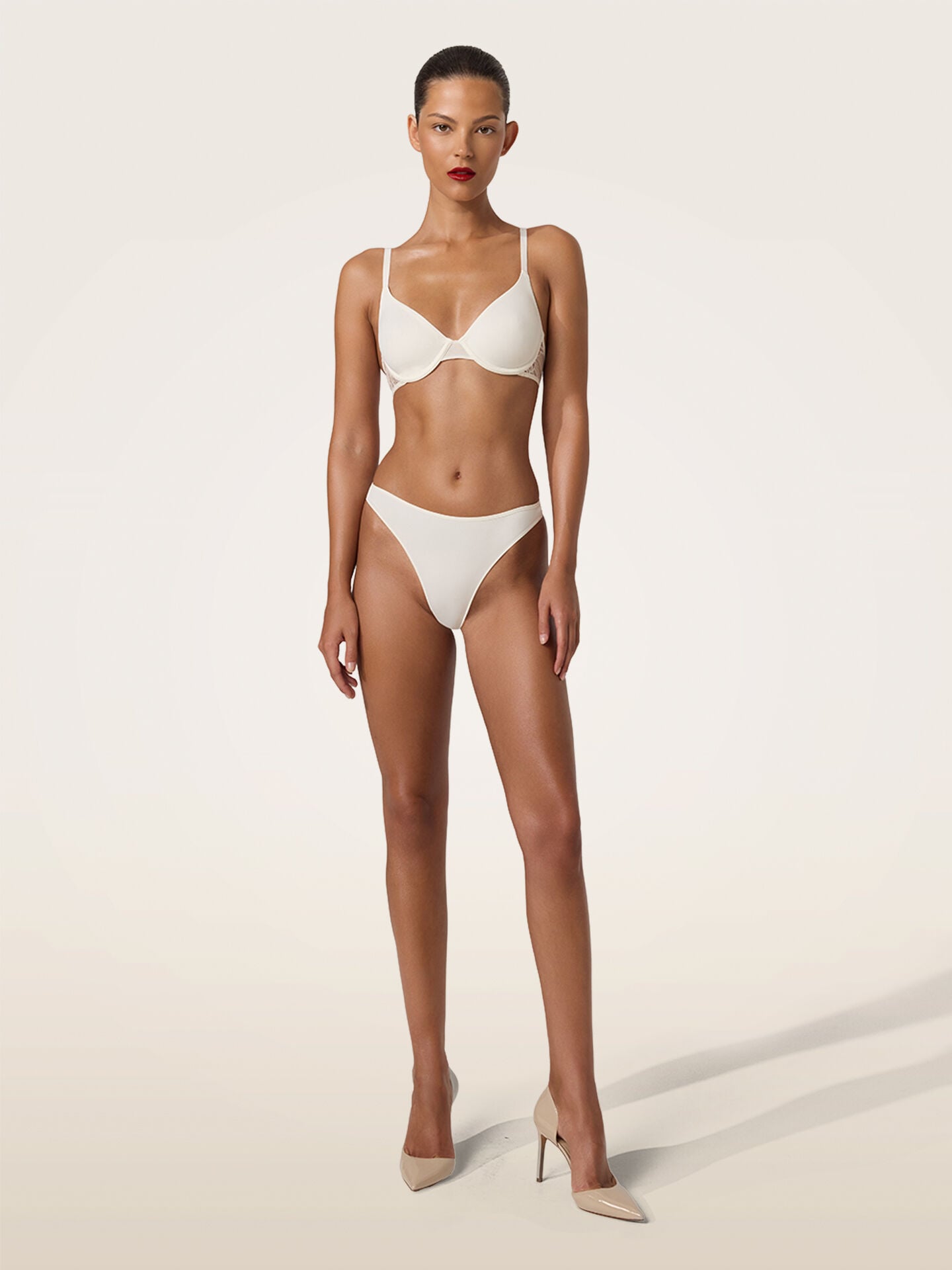 LACE CONTOUR STRING LACE CONTOUR STRING