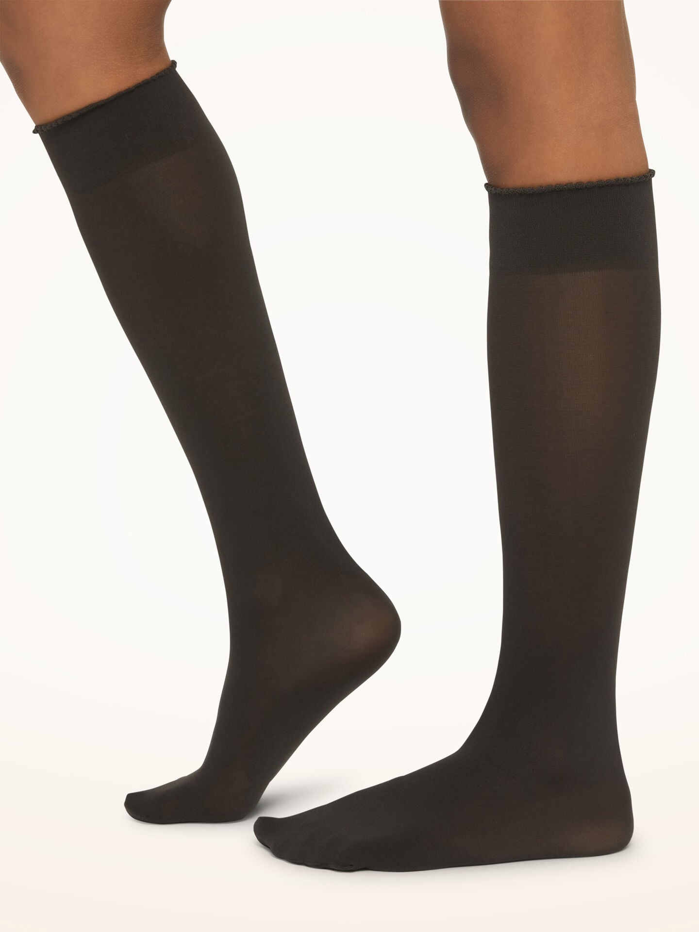 VELVET DE LUXE 50 KNEE-HIGHS VELVET DE LUXE 50 KNEE-HIGHS