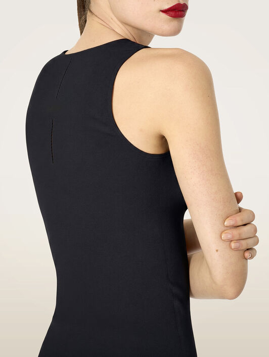 SEAMLESS FORM TOP SLEEVELESS SEAMLESS FORM TOP SLEEVELESS