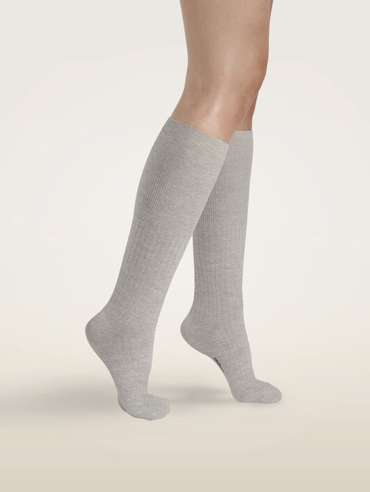 RIBBED CASHMERE BLEND KNEE-HIGHS RIBBED CASHMERE BLEND KNEE-HIGHS