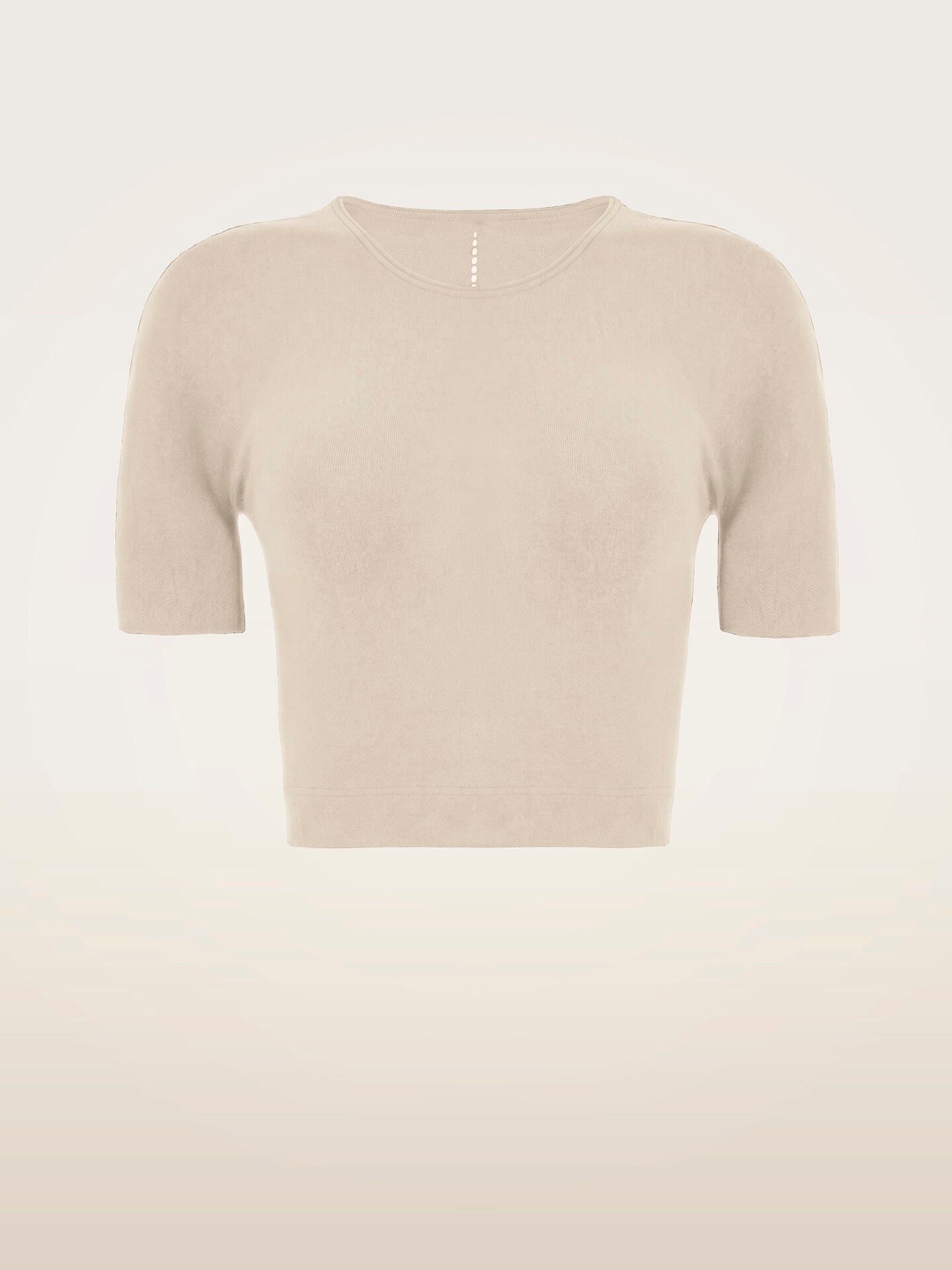SEAMLESS FORM TOP SHORT SLEEVE