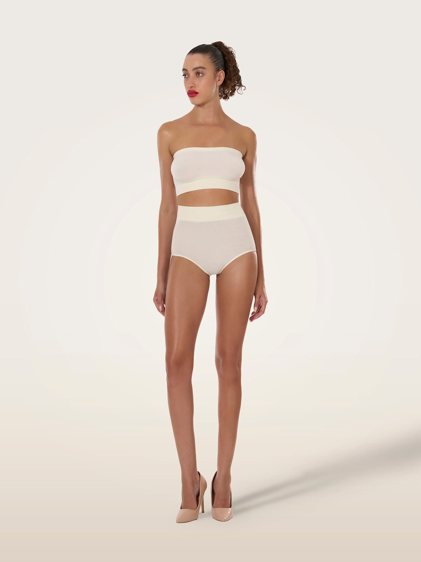SEAMLESS TOP SLEEVELESS SEAMLESS TOP SLEEVELESS