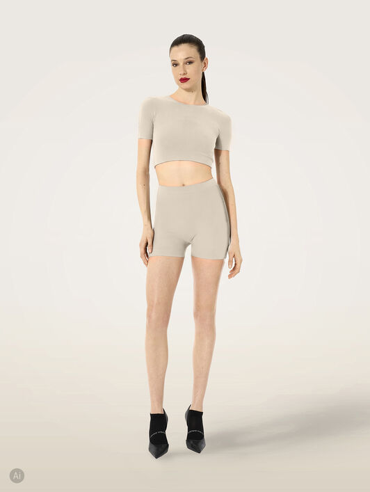 SEAMLESS FORM TOP SHORT SLEEVE SEAMLESS FORM TOP SHORT SLEEVE