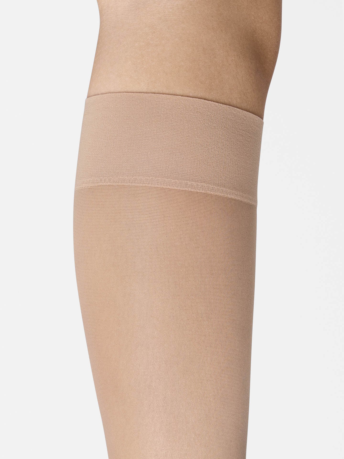SPEC. EDIT. 15 KNEE-HIGHS SPEC. EDIT. 15 KNEE-HIGHS