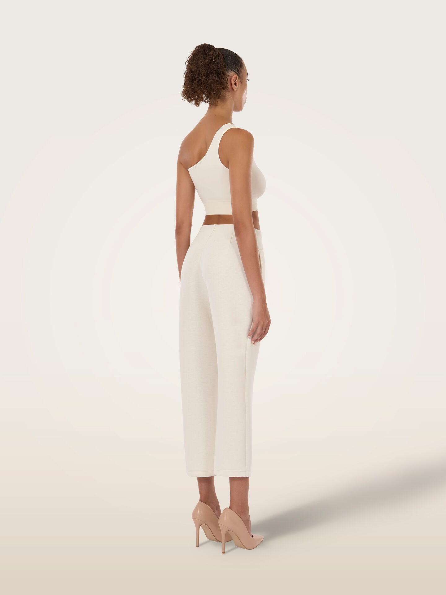 ENERGY TOP SLEEVELESS ENERGY TOP SLEEVELESS