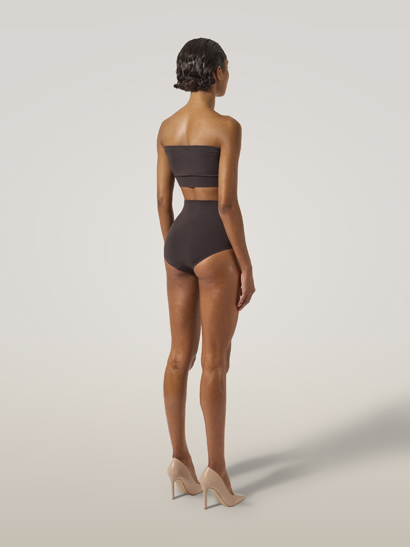 SEAMLESS TOP SLEEVELESS SEAMLESS TOP SLEEVELESS