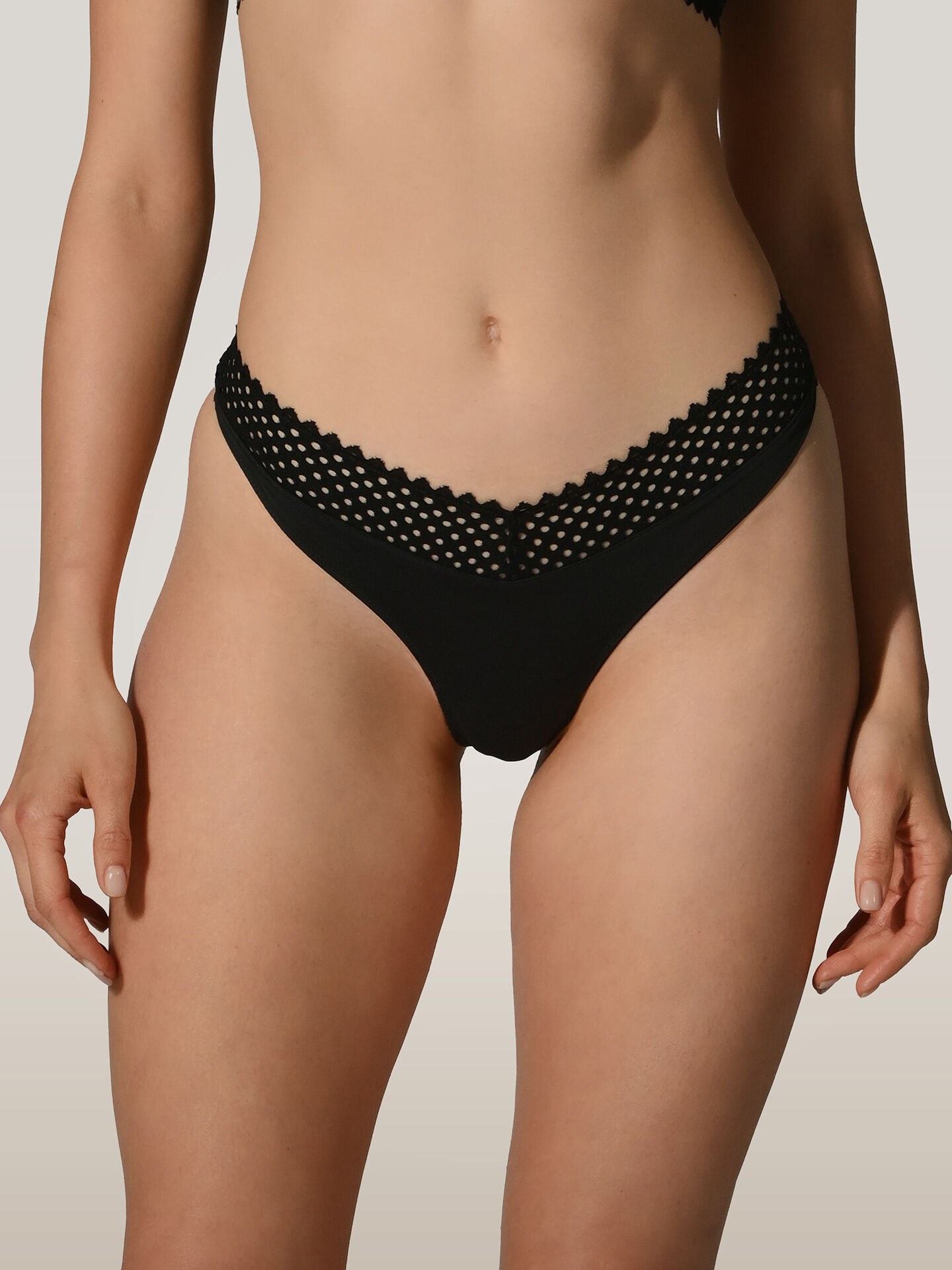 ROMANTIC NET STRING