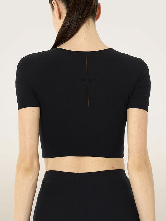 SEAMLESS FORM TOP SHORT SLEEVE