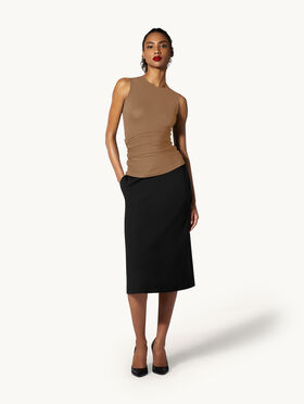 THE CREPE JERSEY TOP SLEEVELES