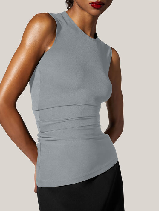 THE CREPE JERSEY TOP SLEEVELES THE CREPE JERSEY TOP SLEEVELES