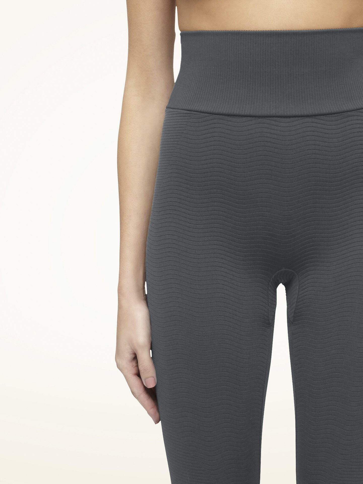 THE WELLNESS LEGGINGS THE WELLNESS LEGGINGS