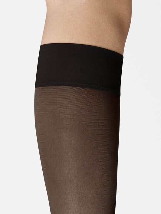 15 KNEE-HIGHS 15 KNEE-HIGHS