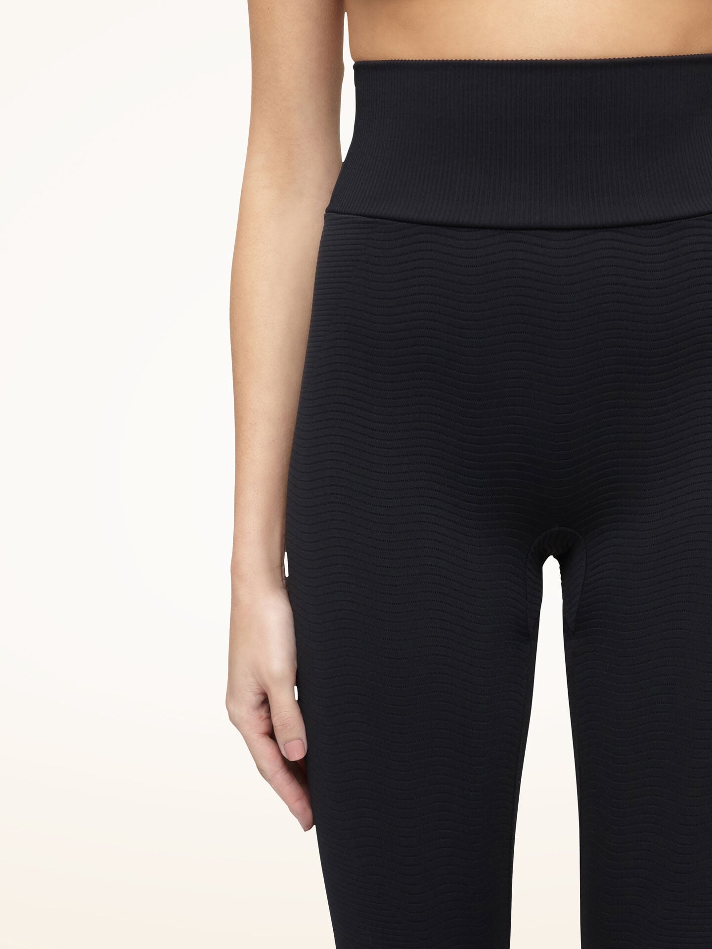 THE WELLNESS LEGGINGS THE WELLNESS LEGGINGS