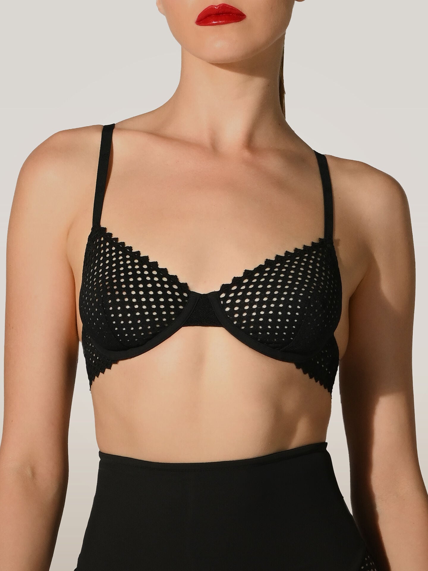 ROMANTIC NET BRA