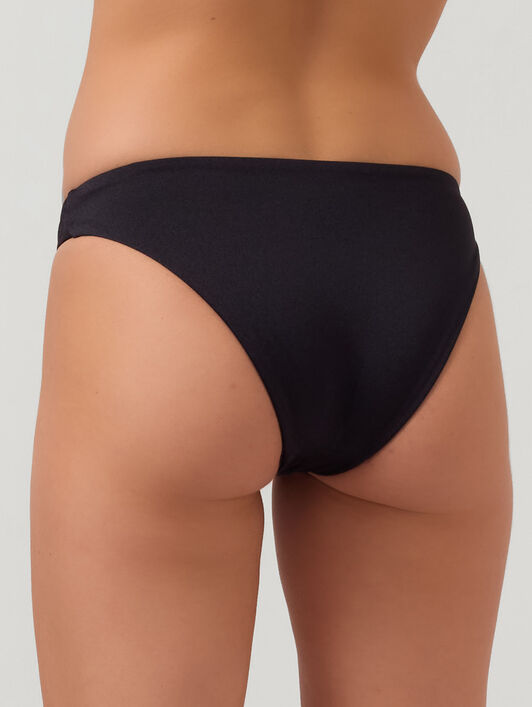 SIMPLE MINIMAL BRIEF