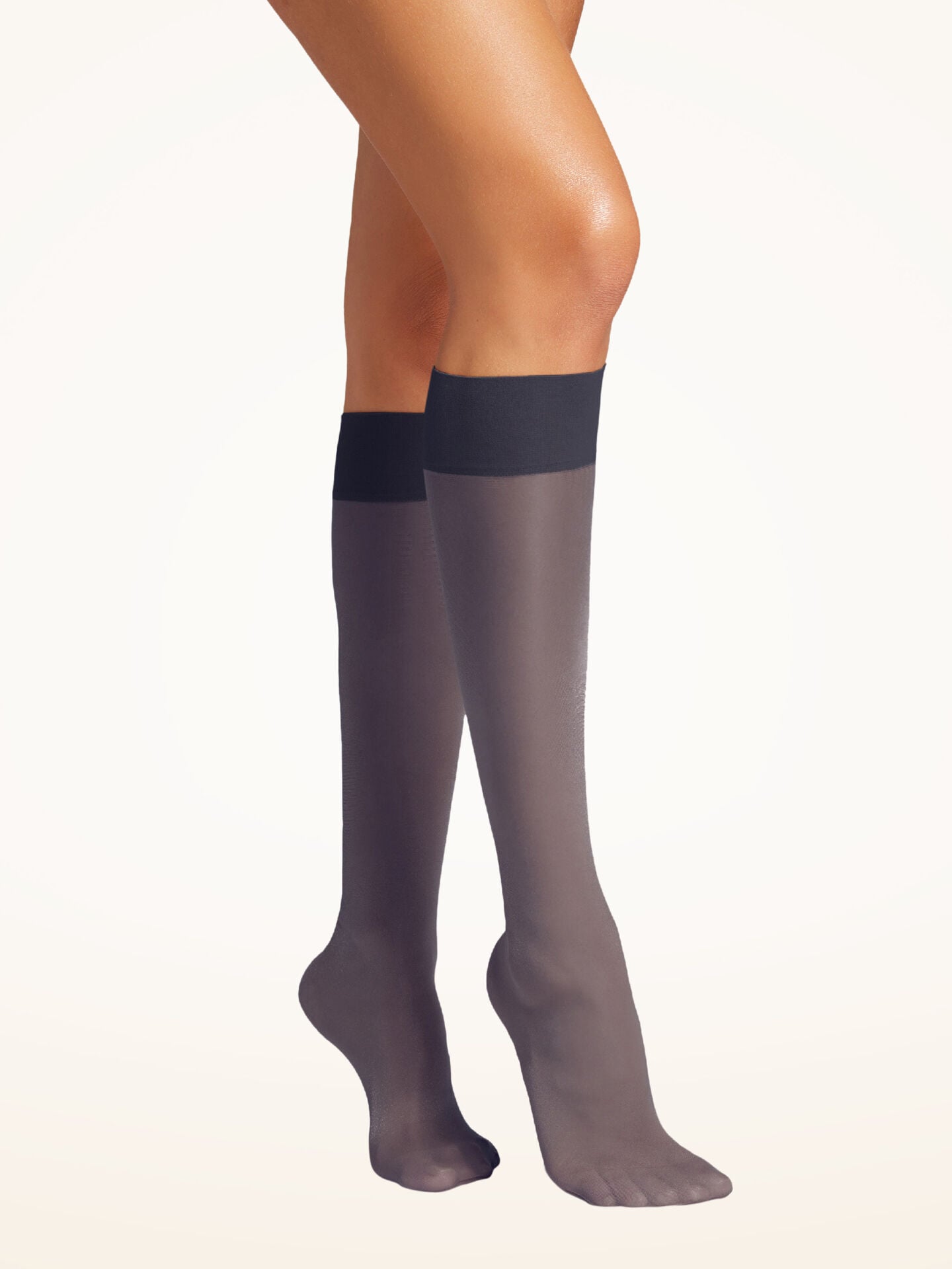 SATIN TOUCH 20 KNEE-HIGHS SATIN TOUCH 20 KNEE-HIGHS