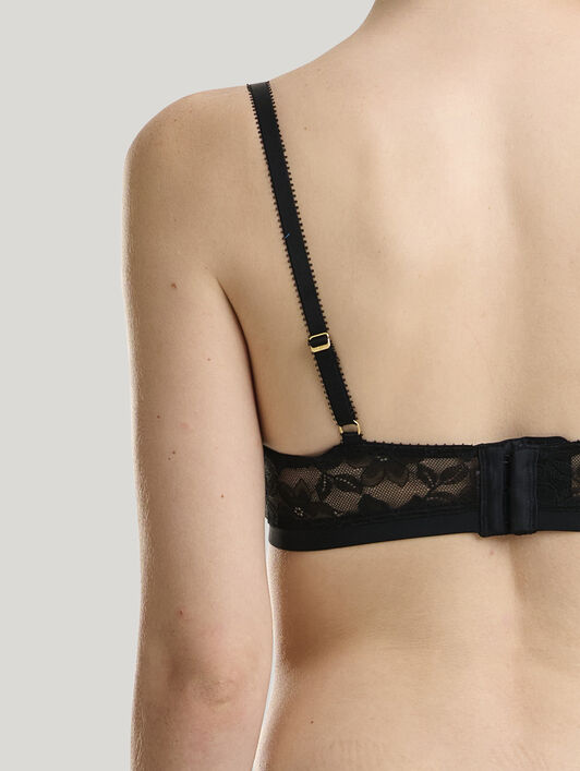 LACE TRIANGLE BRA